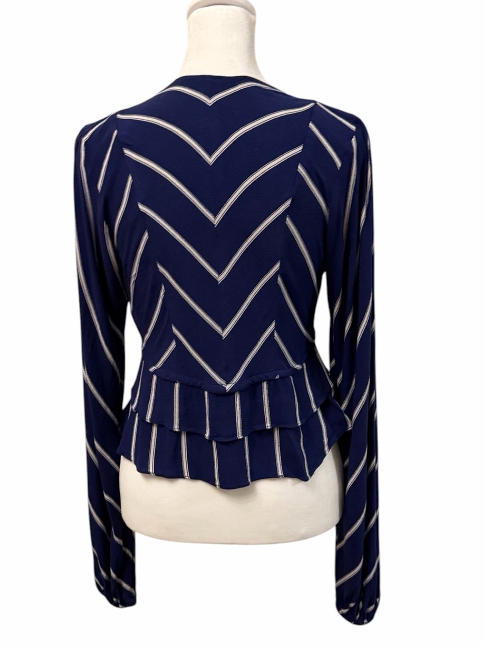 ~Free People Navy & White Chevron Tie-Front Peplum Blouse - Picture 3 of 14